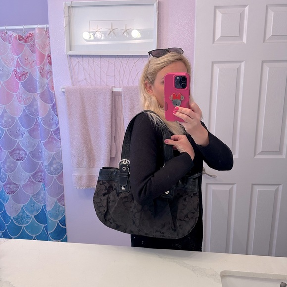 COACH Black Shoulder Bag - Picture 10 of 12